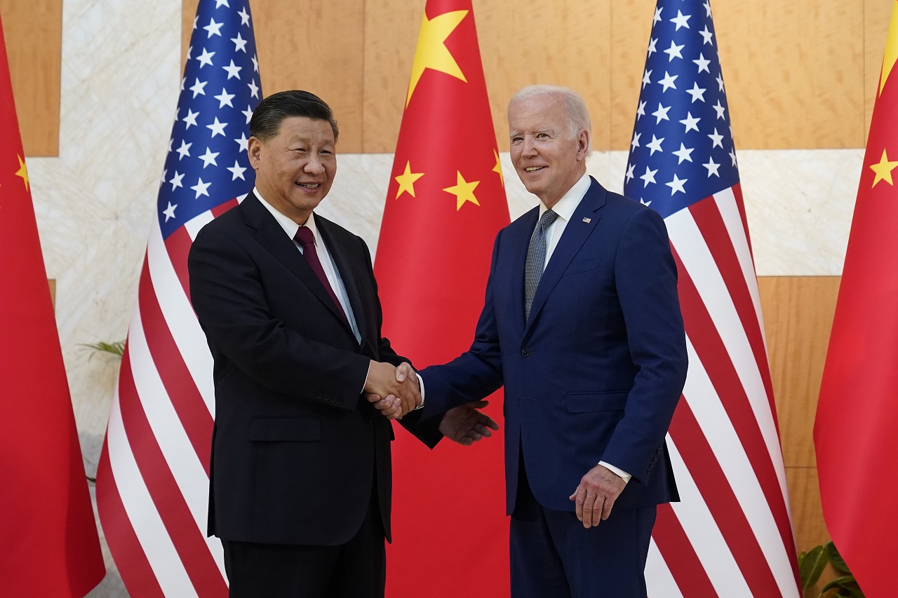 Čína zverejnila správu, ktorá odstraňuje fasádu americkej demokracie