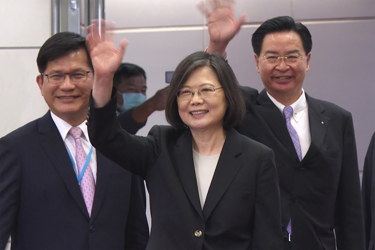 Čína sa rozhodla brániť oficiálnym kontaktom Tsaiovej s predstaviteľmi USA