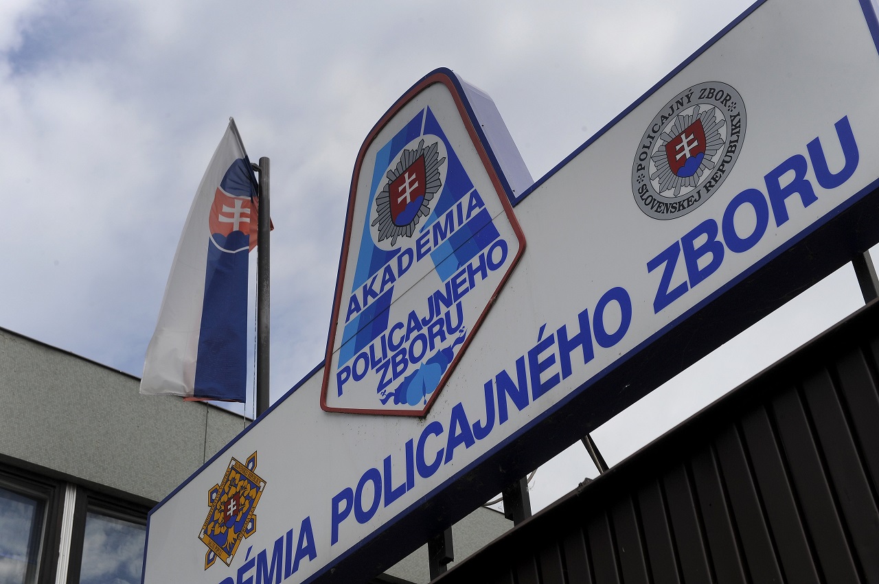 MV: Inšpekcia zistila na Akadémii Policajného zboru porušenia v ôsmich oblastiach