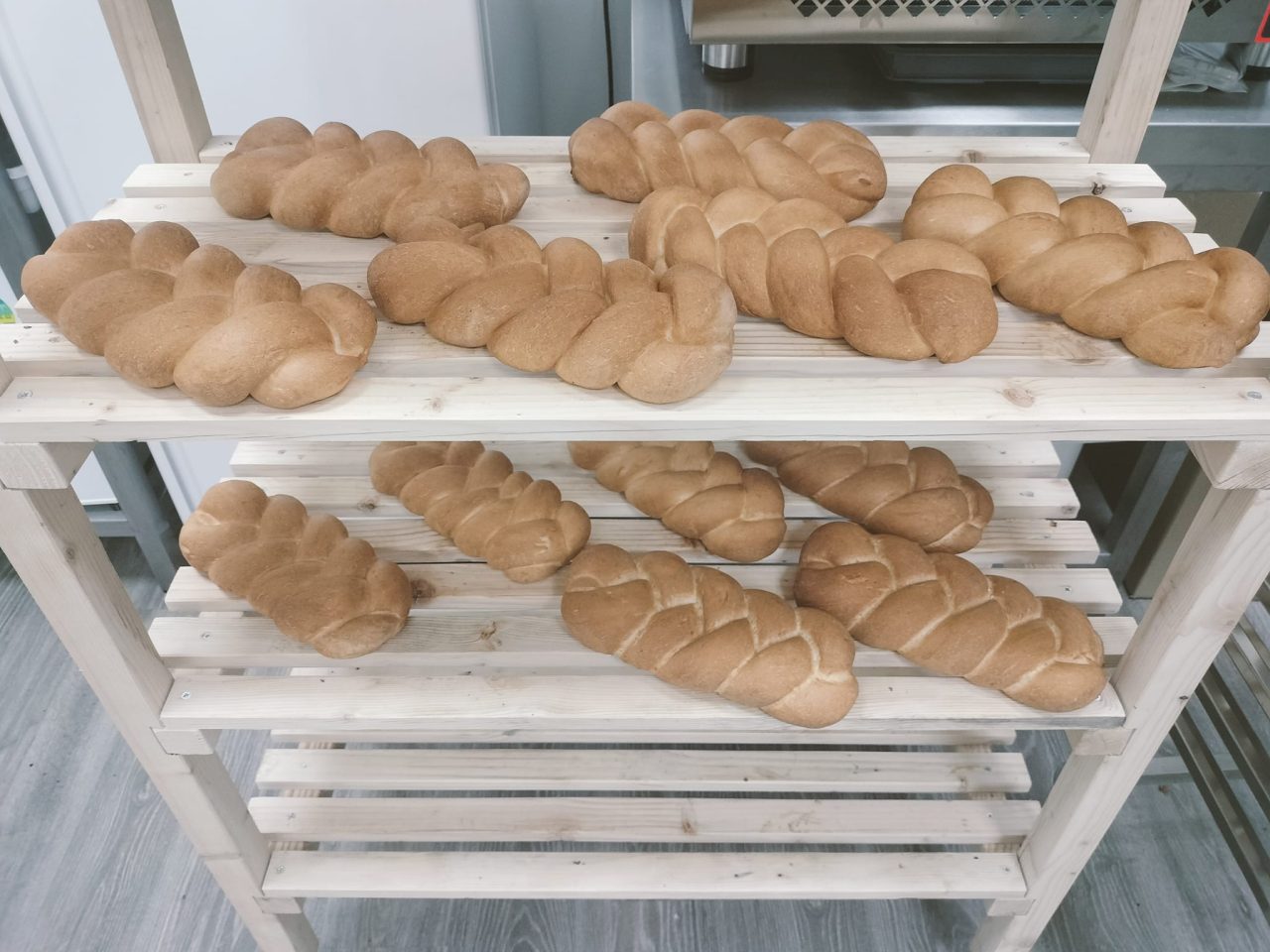 SZPCC: Ceny chleba a pečiva zákazníkom zvýšili tesne pred vyhlásením „Protiinflačnej garancie“