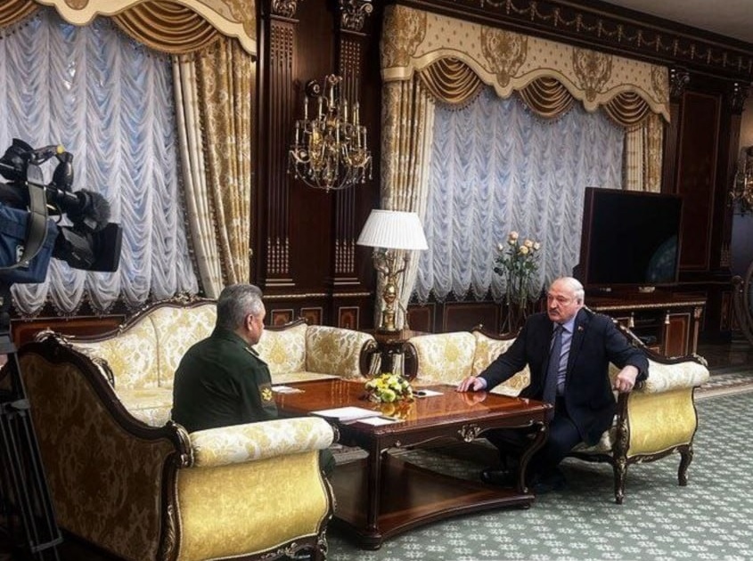 Šojgu a Lukašenko sa stretli – prvé detaily