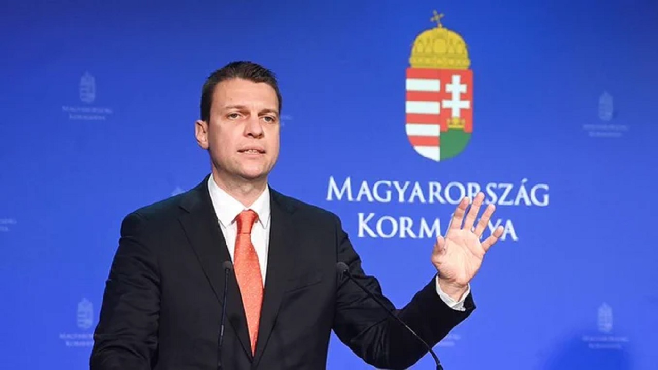 Menczer vracia úder slovenskému ministrovi zahraničia: Máš zlú pamäť alebo klameš