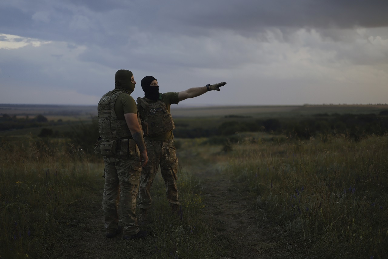 Generál ukrajinských ozbrojených síl Syrskyj: Rusi pri Časov Jare prešli do ofenzívy