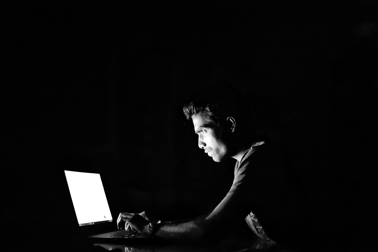 NBÚ upozorňuje pred voľbami na zvýšené riziko kybernetických incidentov