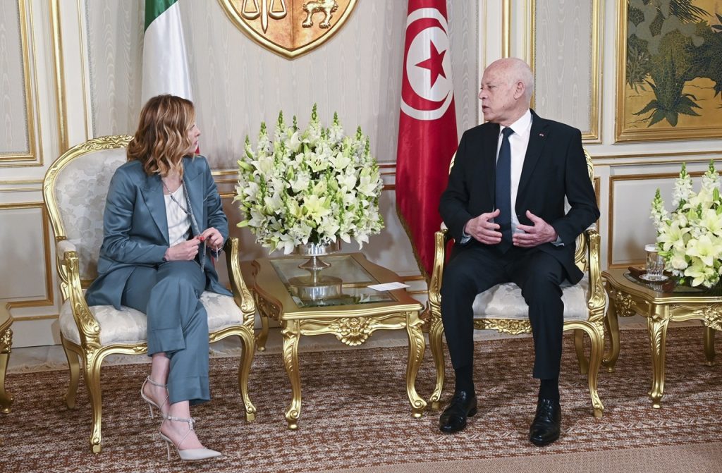 Talianska premiérka Giorgia Meloniová na návšteve Tuniska