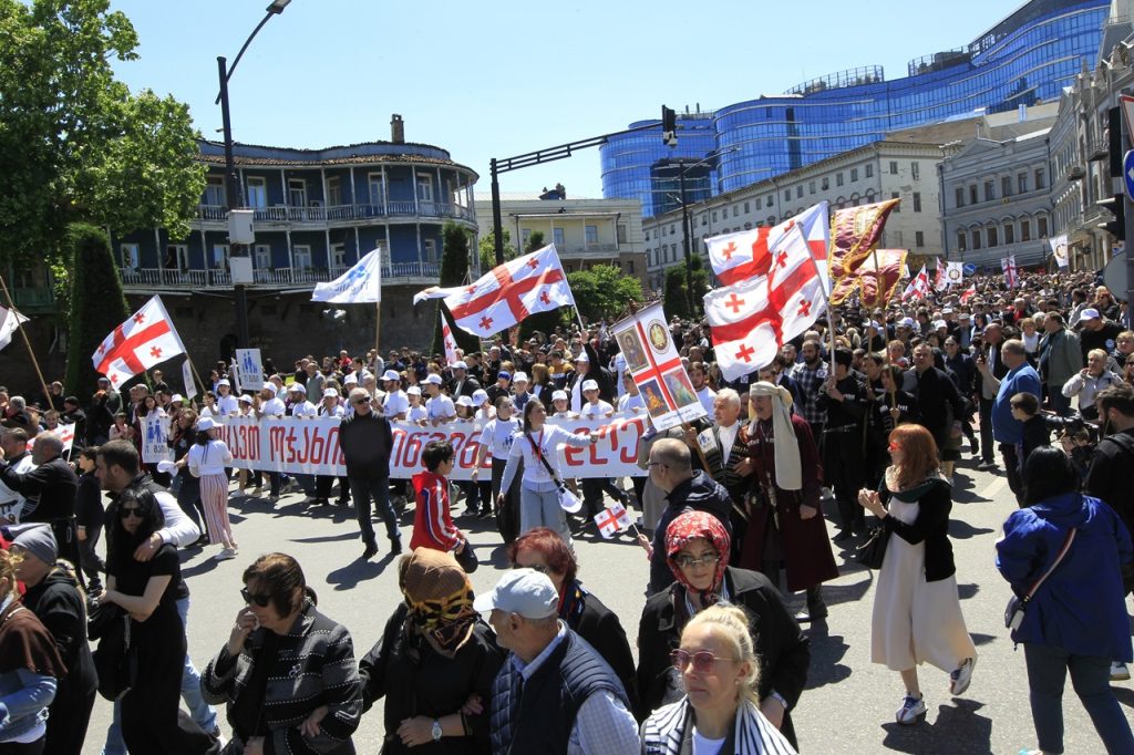 V Tbilisi sa konal pochod za tradičné rodiny