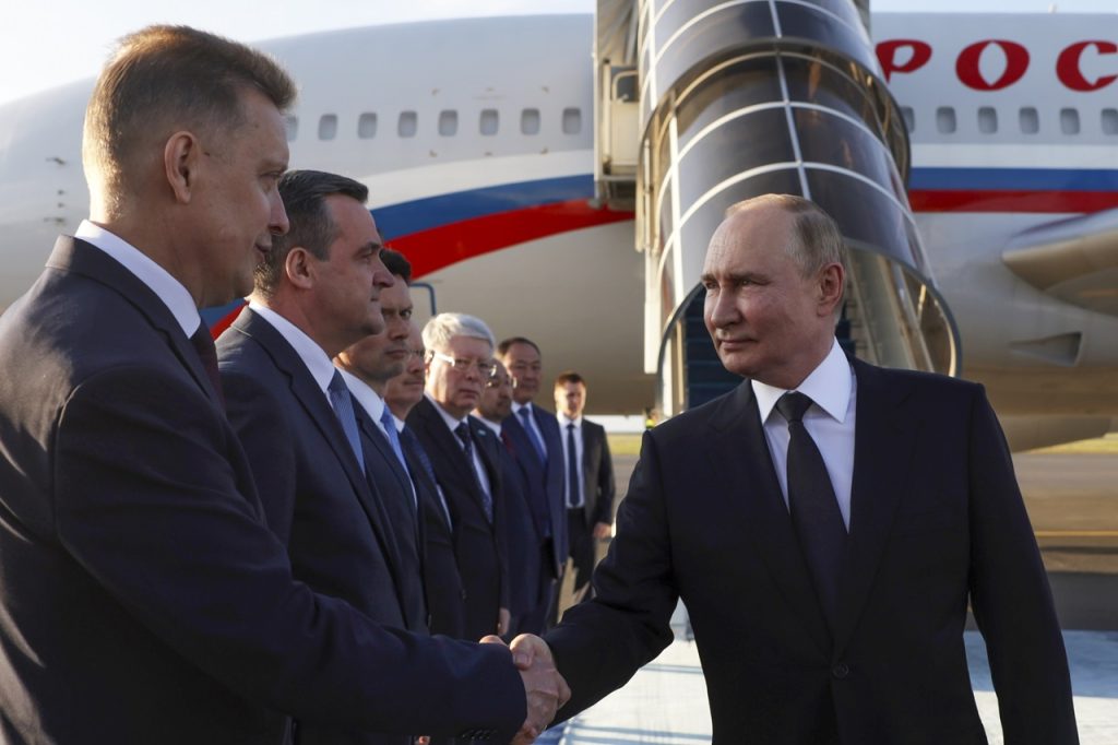 Putin dorazil do Kazachstanu na summit Šanghajskej organizácie pre spoluprácu