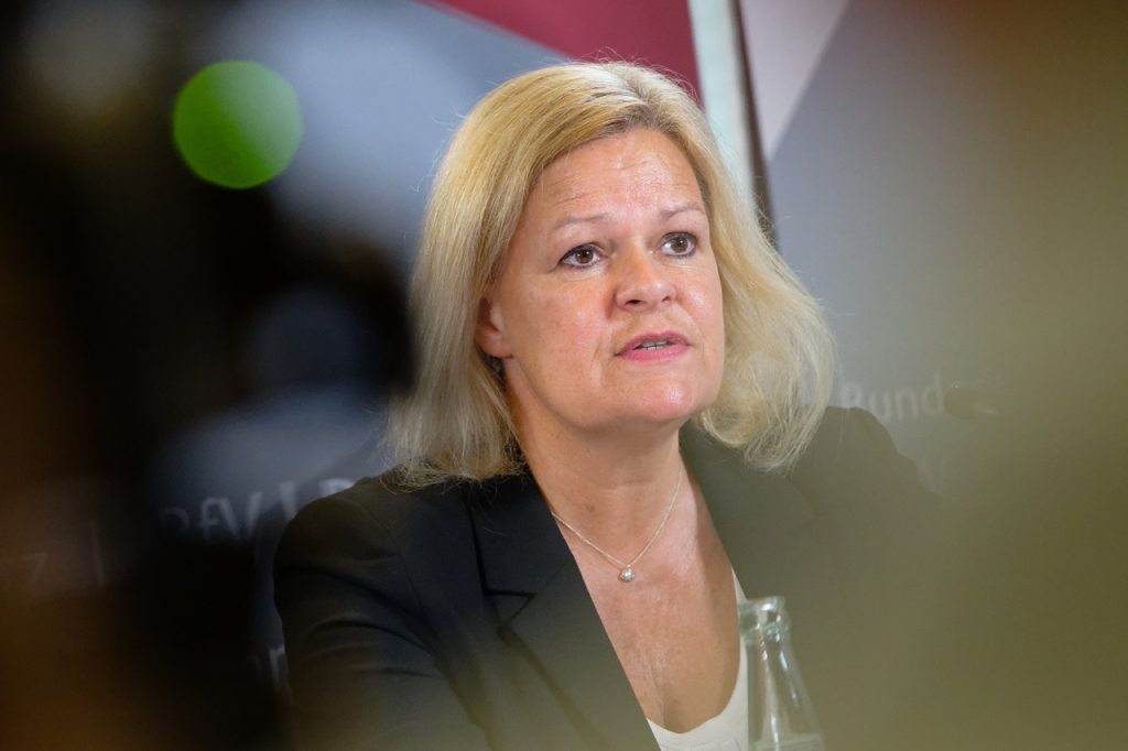 Faeserová: Teroristická hrozba pre Nemecko je trvalo vysoká
